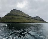 Widok z promu na Wyspę Borðoy